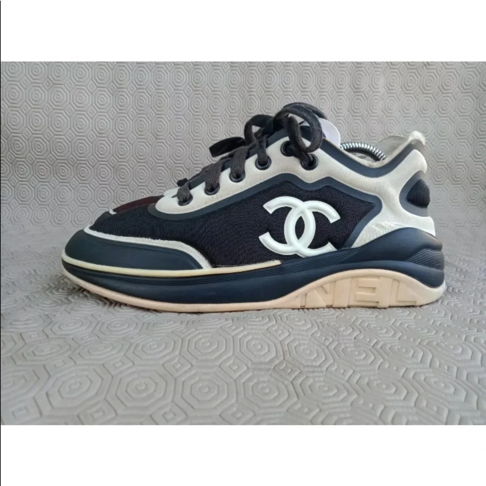 CHANEL Low Top 37 Nylon Multi Cc Logo Trainer Sneakers CC LG34763 Mesh & Fabric - Picture 2 of 12